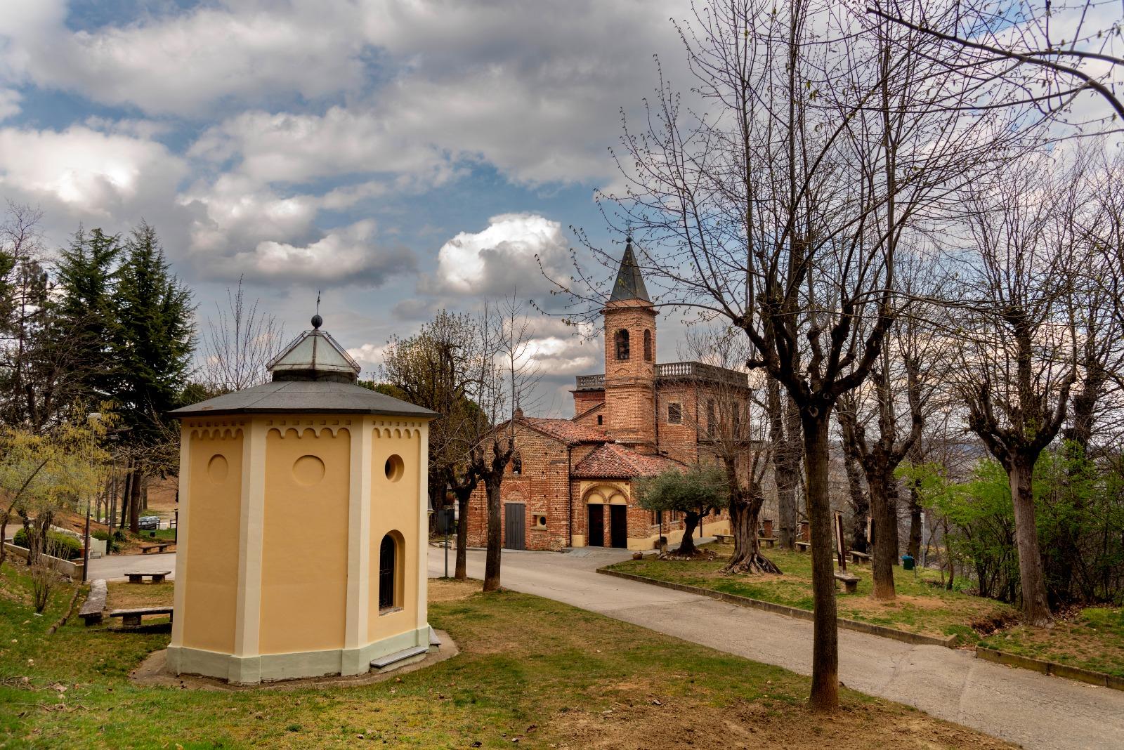 Il Sentiero Religioso di Montà d'Alba, raccontato da Silvano Bertaina.